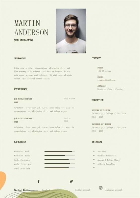 白色简洁简约风格个人应聘英文简历Word模板-办公资源网